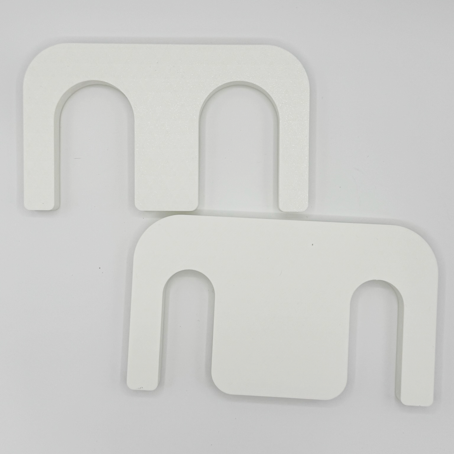 PetBlocker Duo French Door Hanger and Door Lock, Plastic w/choice of color, Small Size